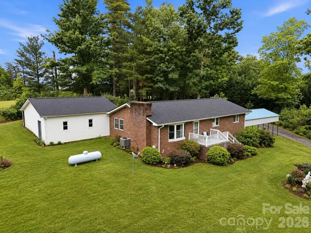 22 Webb Hill Road Leicester, NC 28748