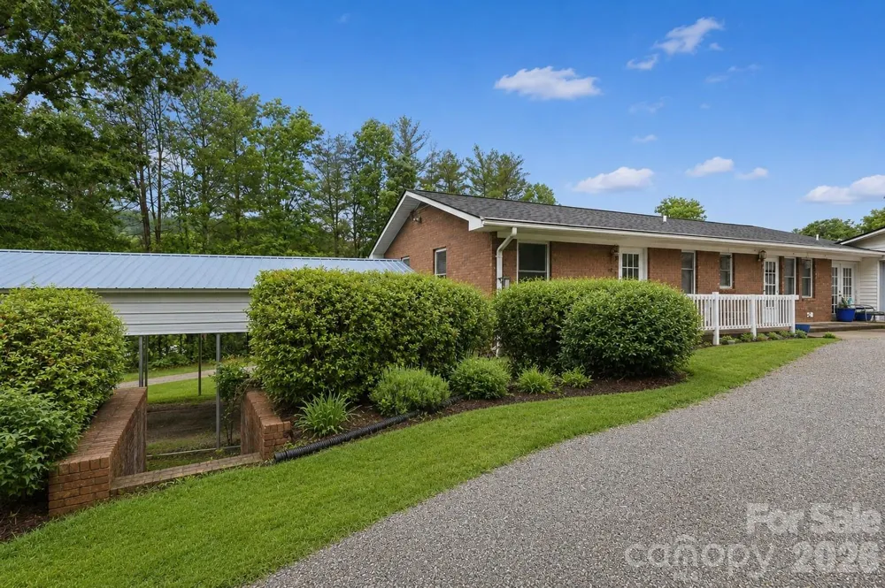 22 Webb Hill Road Leicester, NC 28748