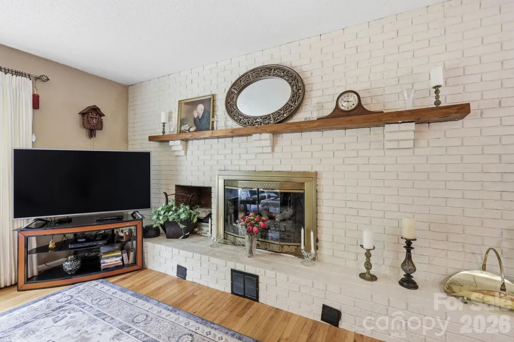 22 Webb Hill Road Leicester, NC 28748