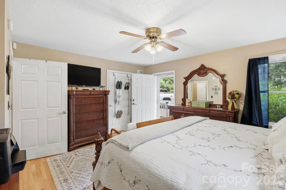 22 Webb Hill Road Leicester, NC 28748