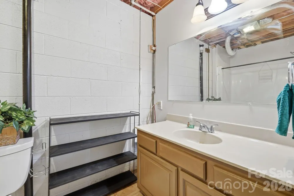 22 Webb Hill Road Leicester, NC 28748