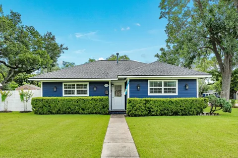 331 Redwood Street