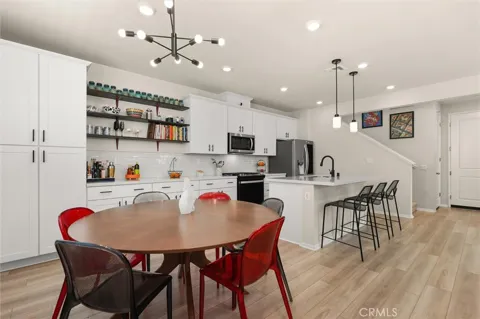 112 Homestead