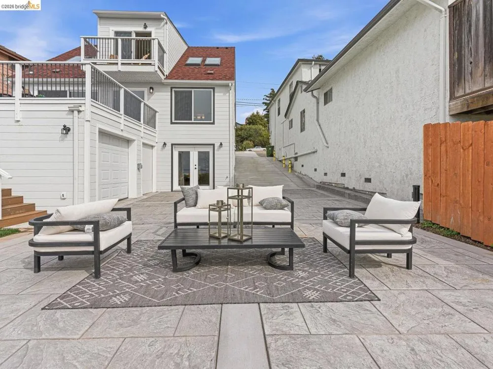 857 Balra Dr El Cerrito, CA 94530