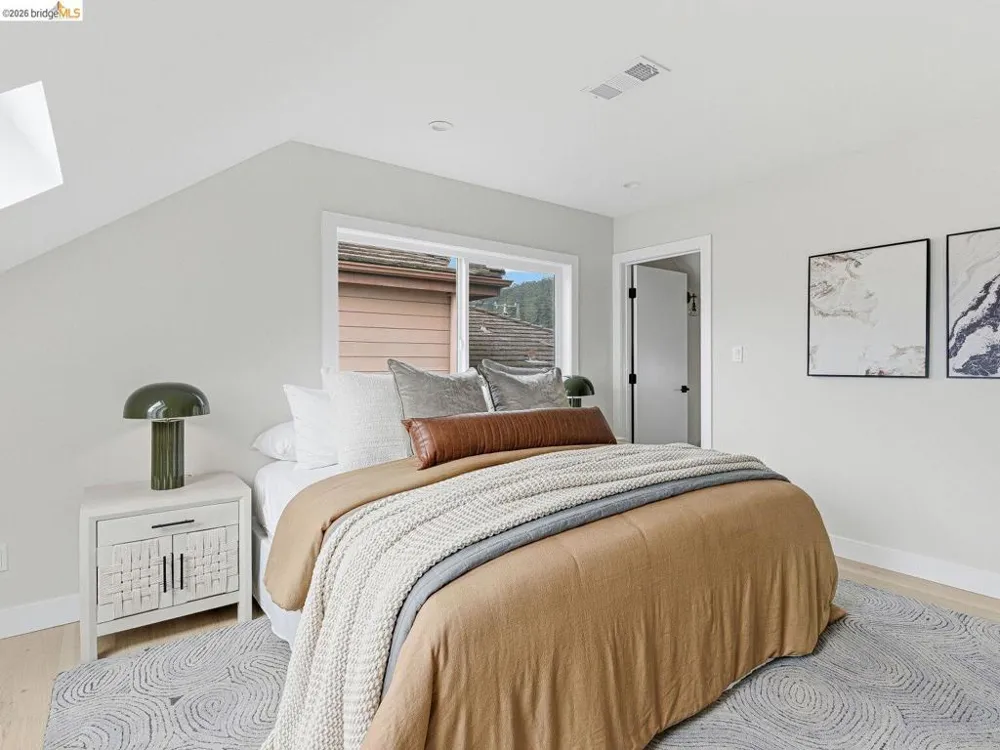 857 Balra Dr El Cerrito, CA 94530