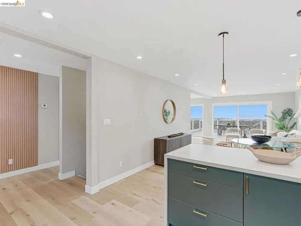 857 Balra Dr El Cerrito, CA 94530