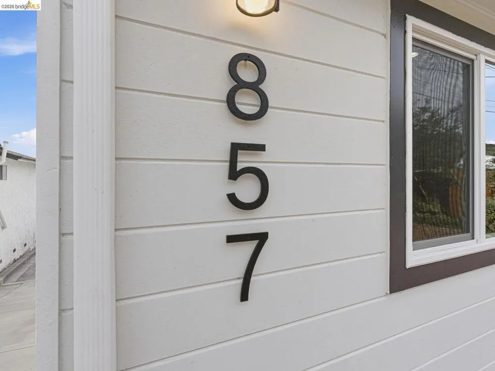 857 Balra Dr El Cerrito, CA 94530