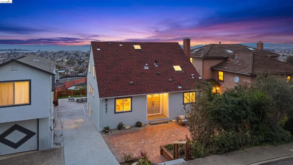 857 Balra Dr El Cerrito, CA 94530
