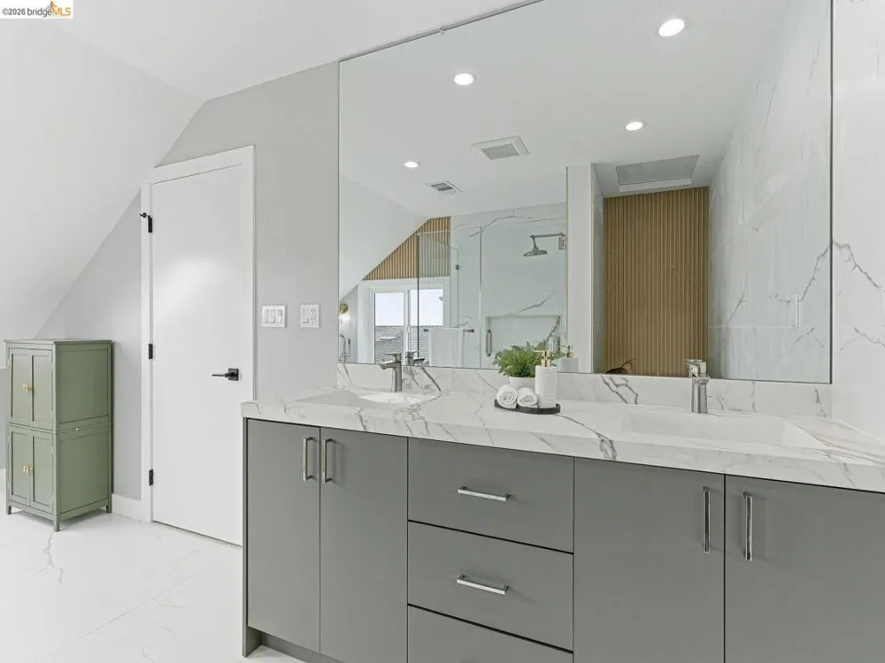 857 Balra Dr El Cerrito, CA 94530