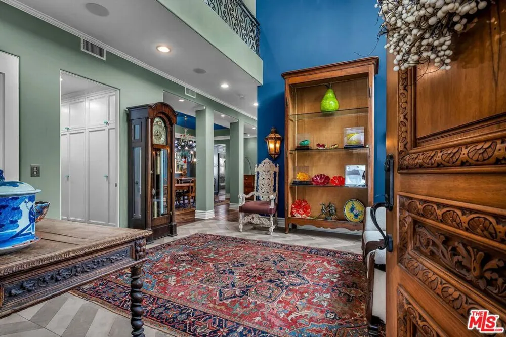 5205 Via Donte Marina del Rey, CA 90292