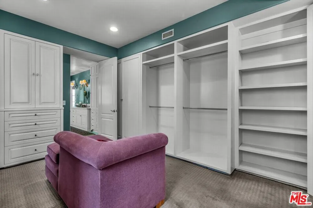 5205 Via Donte Marina del Rey, CA 90292