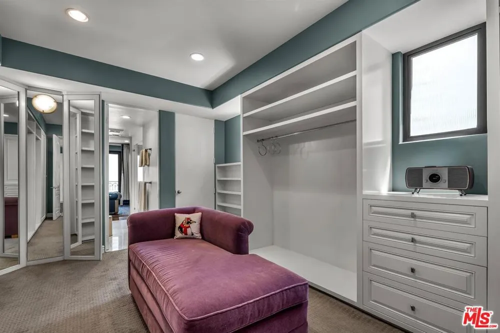 5205 Via Donte Marina del Rey, CA 90292
