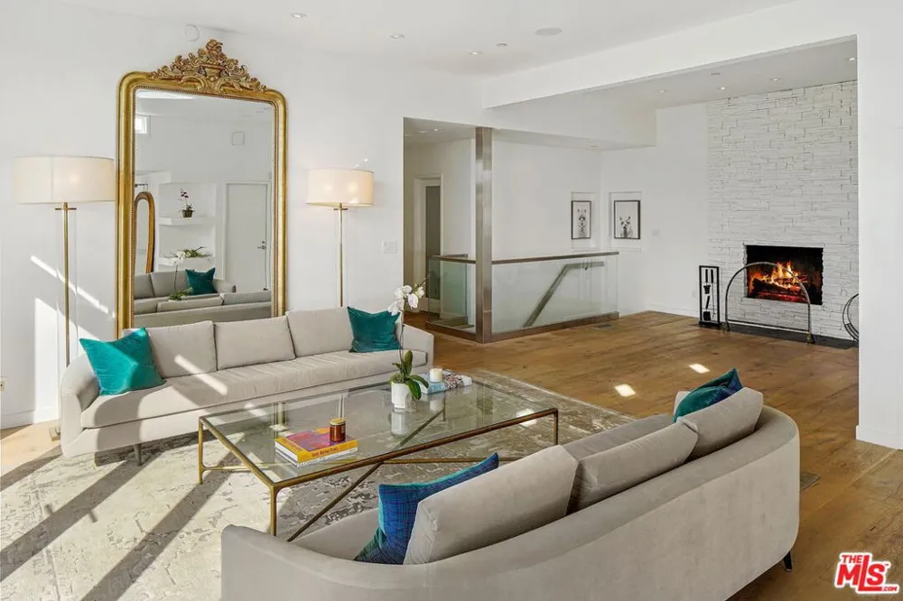 1433 Summitridge Drive Beverly Hills, CA 90210