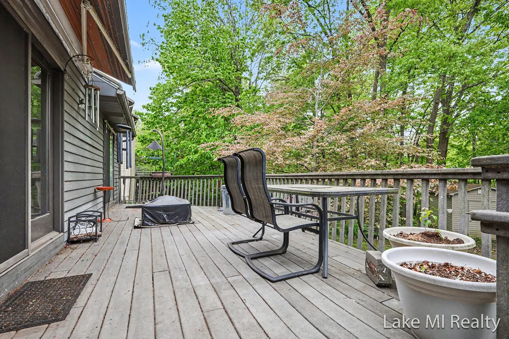 5537 Bentbrook Street SE Kentwood City, MI 49508