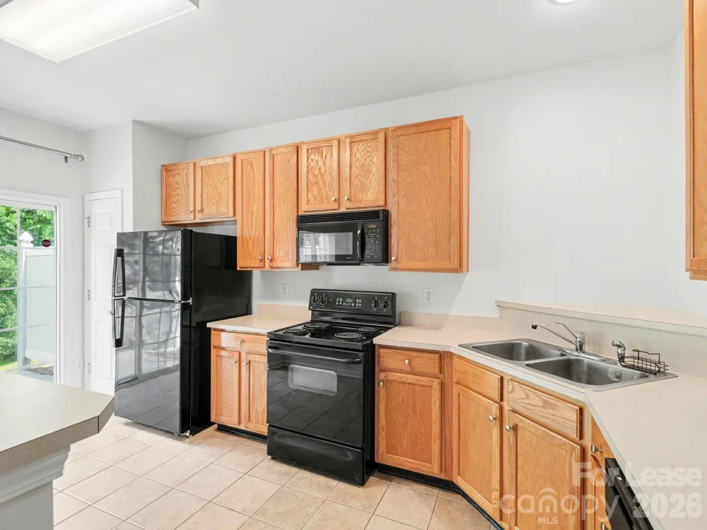 12411 Stratfield Place Circle Pineville, NC 28134