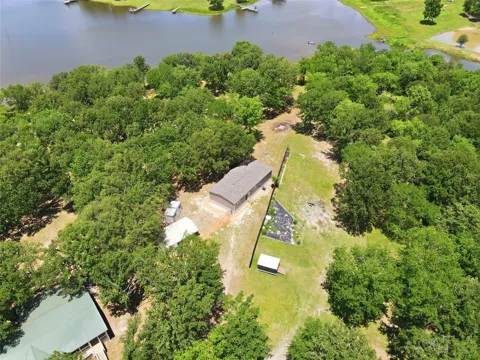 175 Broken Bow Lane