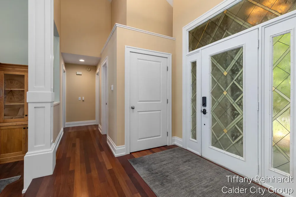 2760 Tyler Trail SE Lowell, MI 49331