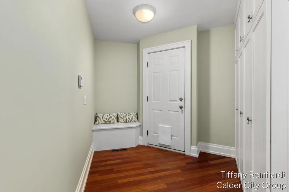 2760 Tyler Trail SE Lowell, MI 49331