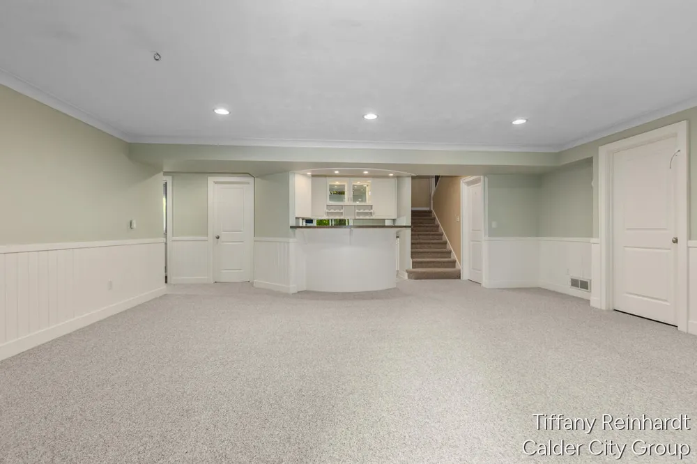 2760 Tyler Trail SE Lowell, MI 49331