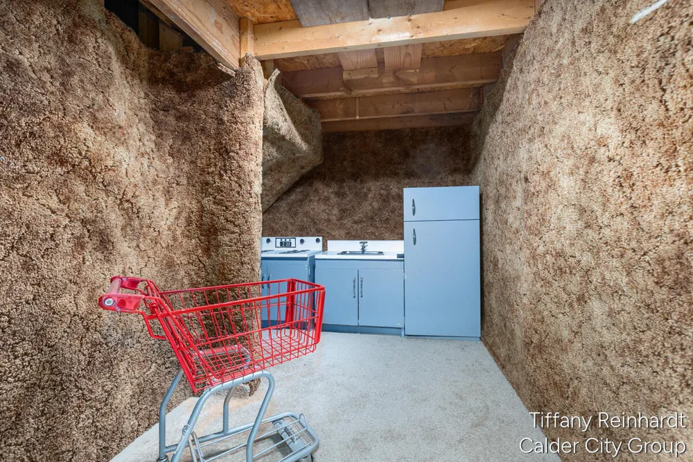 2760 Tyler Trail SE Lowell, MI 49331