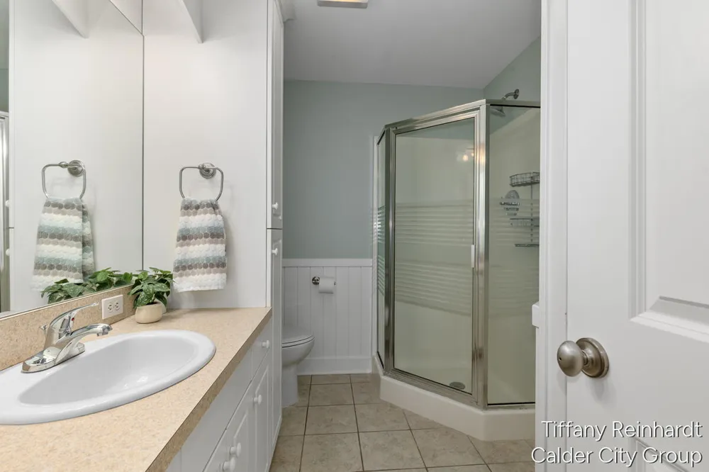 2760 Tyler Trail SE Lowell, MI 49331