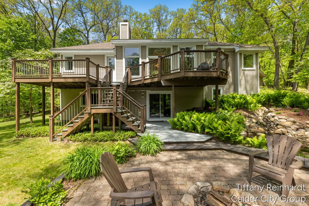 2760 Tyler Trail SE Lowell, MI 49331