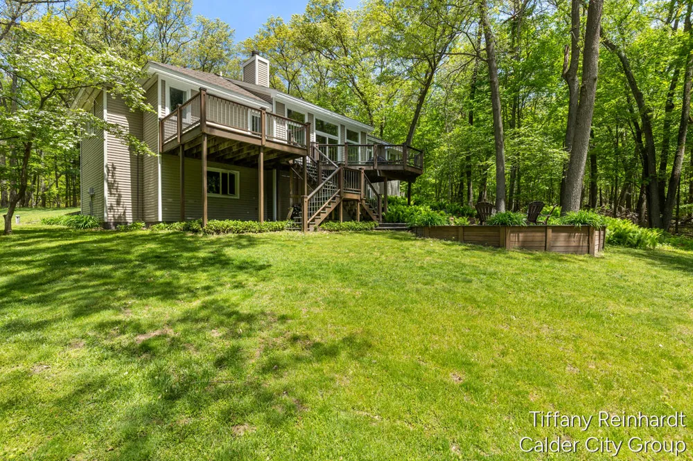 2760 Tyler Trail SE Lowell, MI 49331
