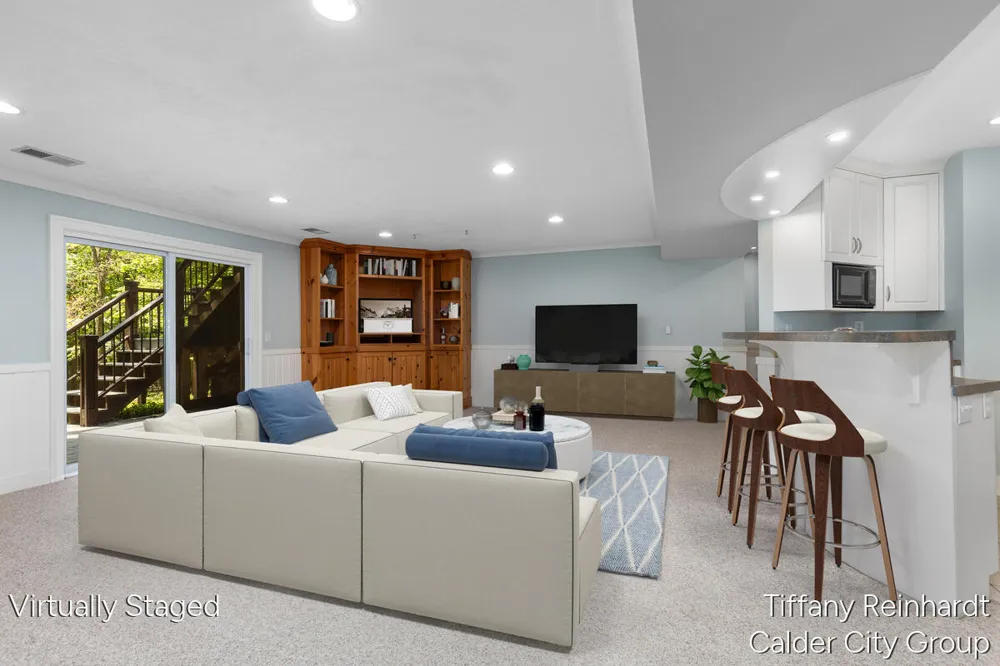 2760 Tyler Trail SE Lowell, MI 49331