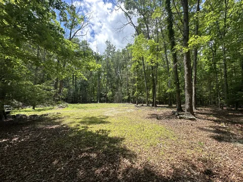 1911 Hickory Pl