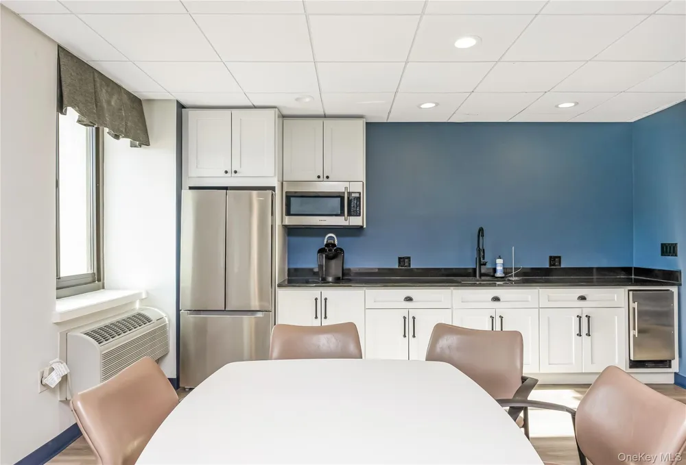 100 W Broadway #2DD Long Beach, NY 11561
