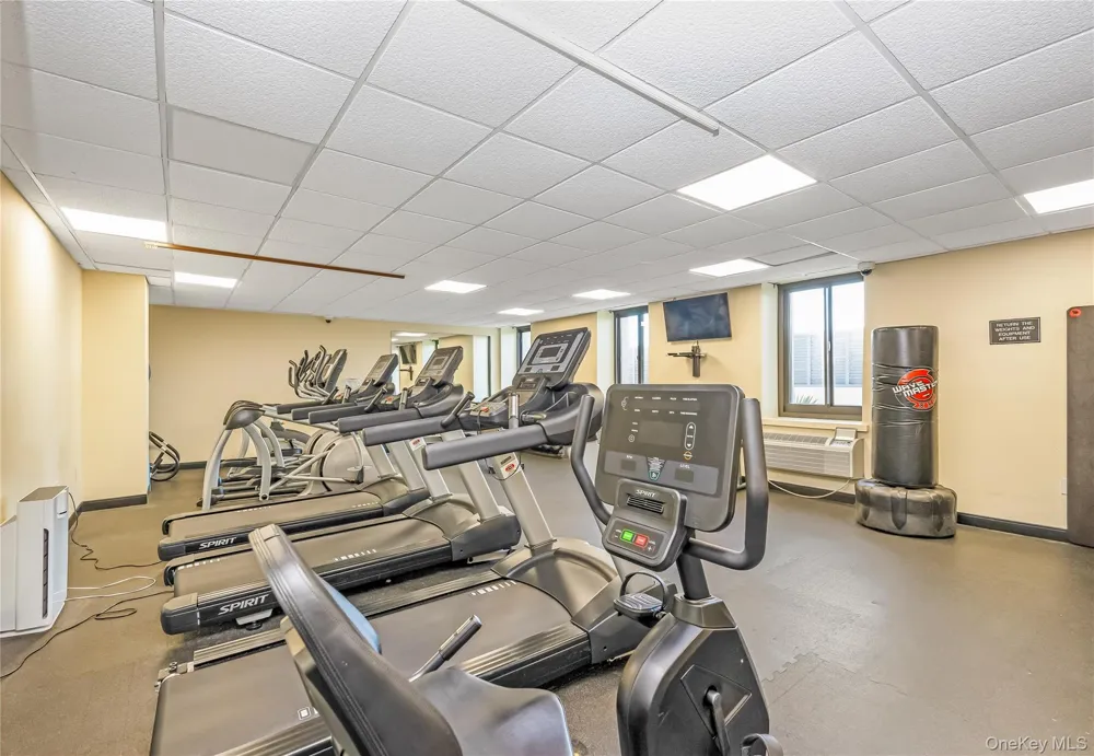 100 W Broadway #2DD Long Beach, NY 11561