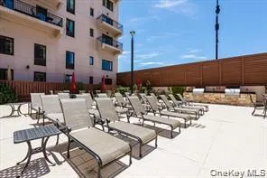 100 W Broadway #2DD Long Beach, NY 11561