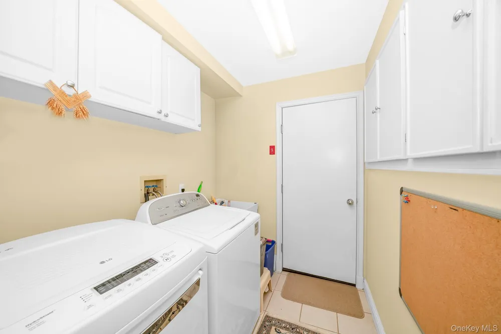 2683 Peconic Avenue Seaford, NY 11783
