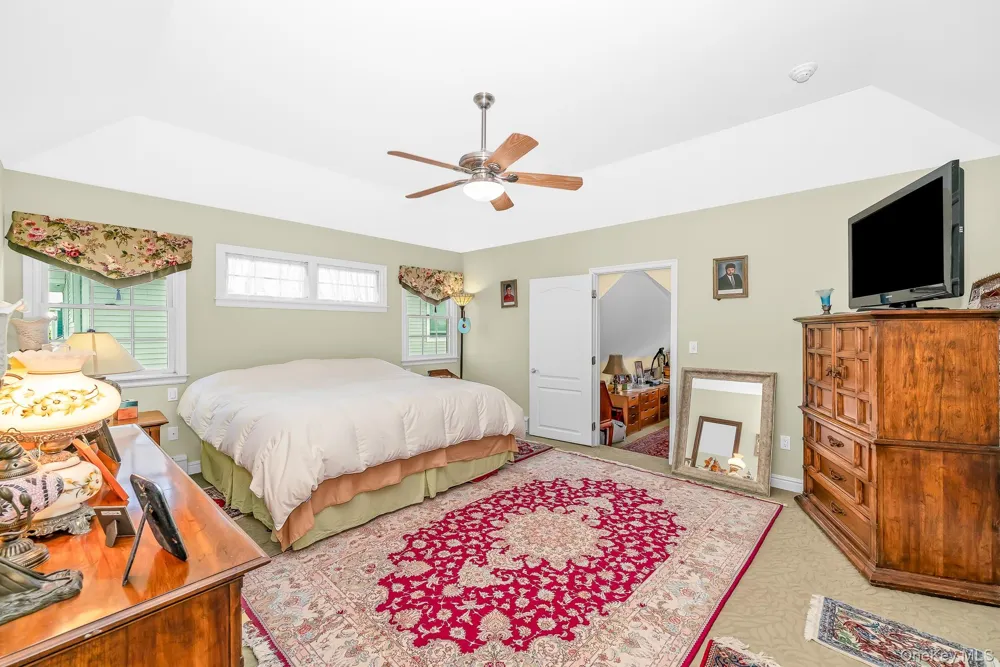 2683 Peconic Avenue Seaford, NY 11783