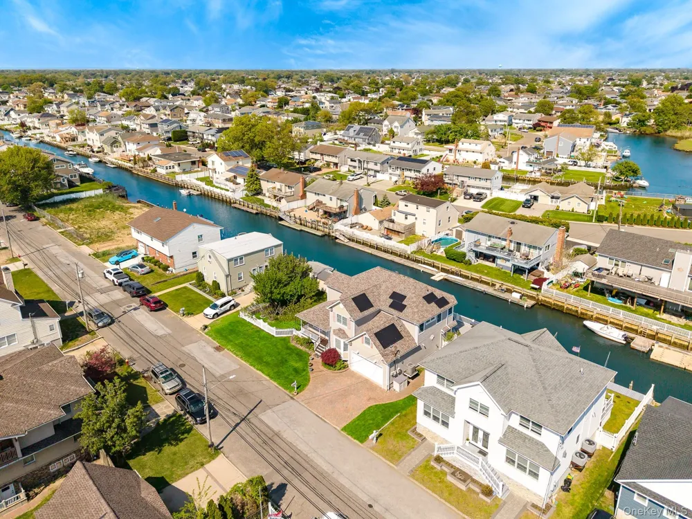 2683 Peconic Avenue Seaford, NY 11783