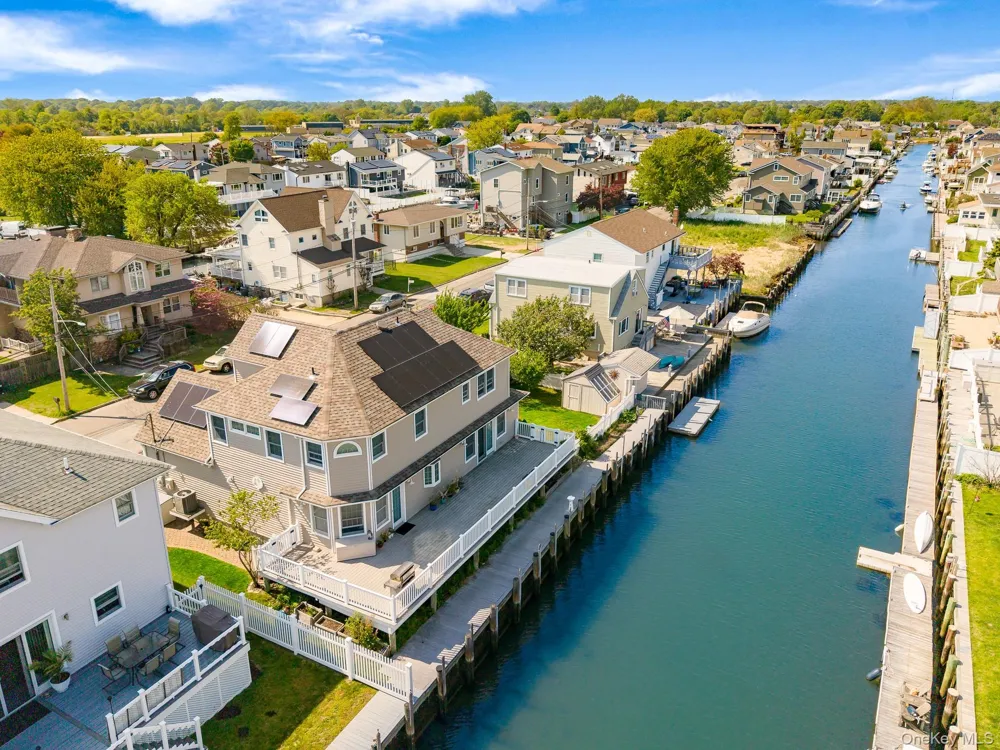 2683 Peconic Avenue Seaford, NY 11783