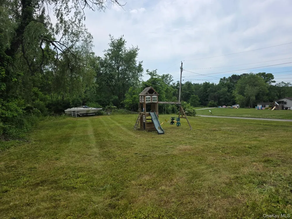 1425 State Route 32 Wallkill, NY 12589