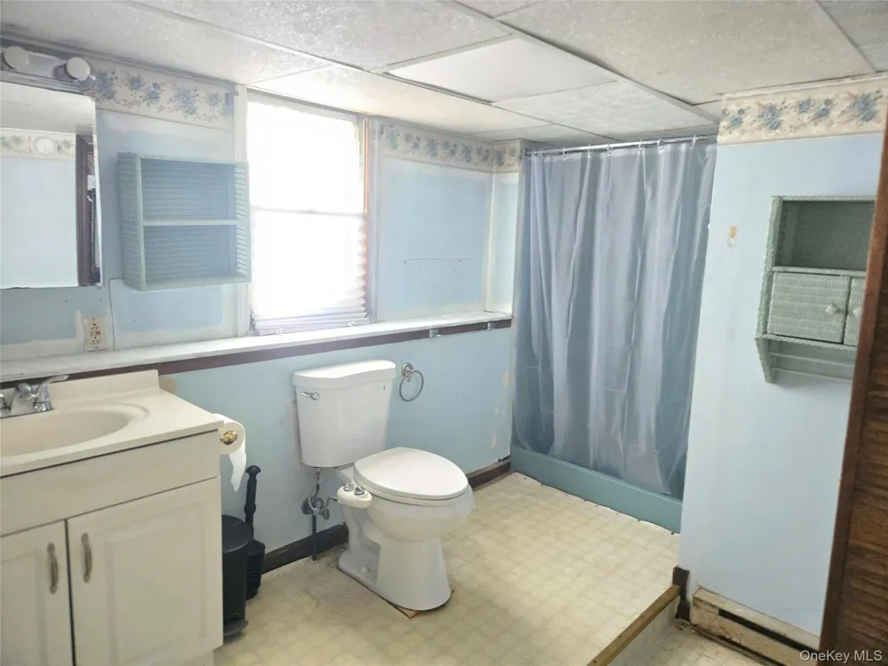 1425 State Route 32 Wallkill, NY 12589