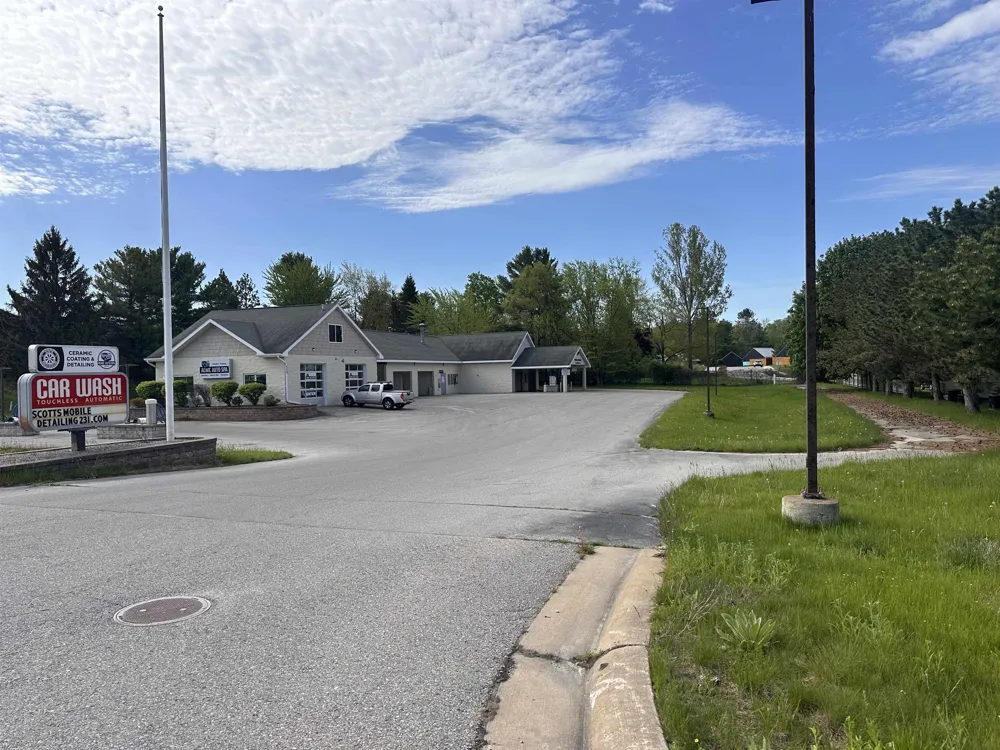4220 E M 72 Acme Township, MI 49690