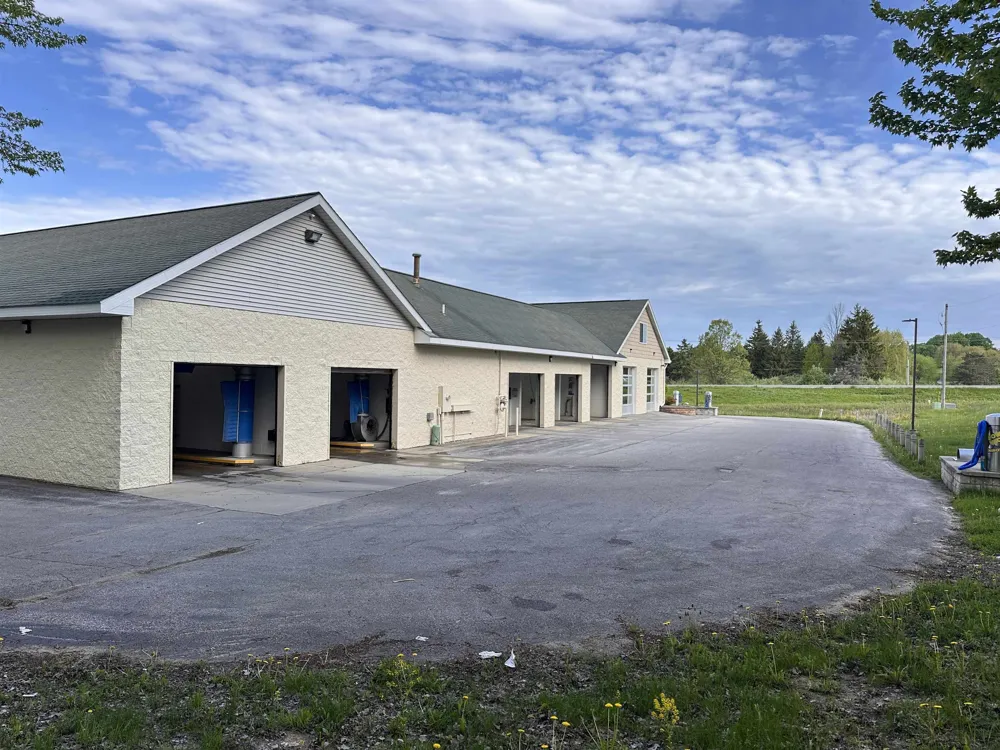 4220 E M 72 Acme Township, MI 49690