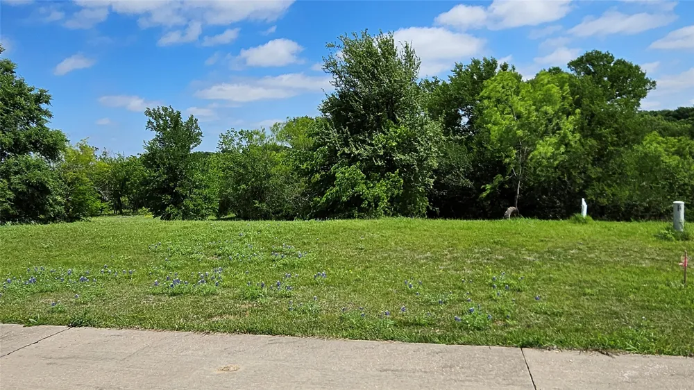 3028 Koscher Drive Grand Prairie, TX 75104