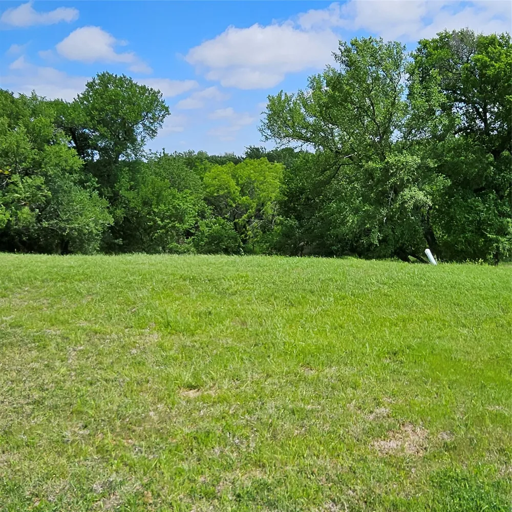 3028 Koscher Drive Grand Prairie, TX 75104