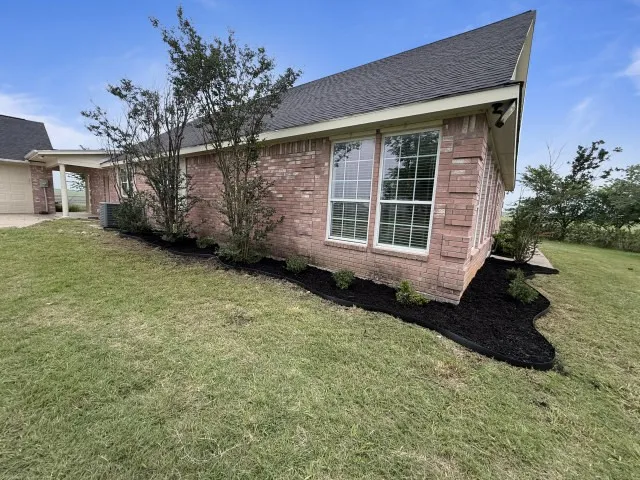 9652 County Road 4360 Frost, TX 76641
