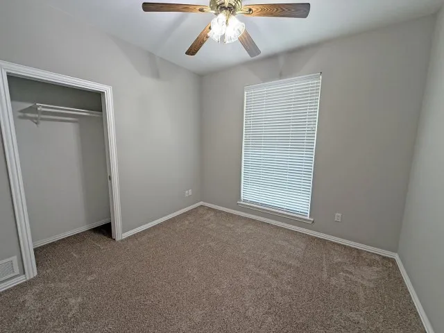 9652 County Road 4360 Frost, TX 76641