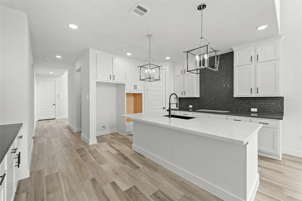 525 Buckaroo Drive Georgetown, TX 78633