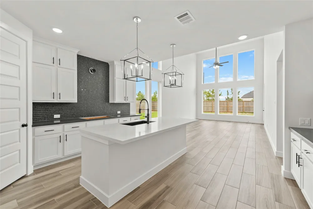 525 Buckaroo Drive Georgetown, TX 78633