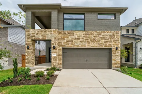 525 Buckaroo Drive