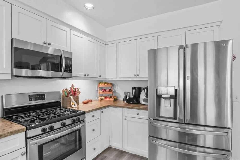 971 Somerset Ct. #F Chula Vista, CA 91915