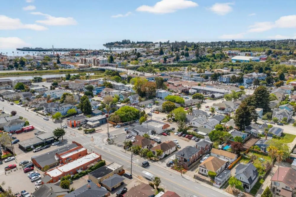 315 Ocean Street Santa Cruz, CA 95060