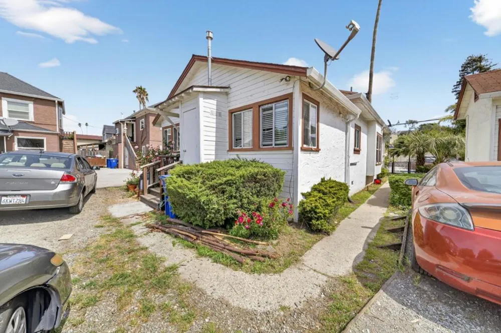 315 Ocean Street Santa Cruz, CA 95060